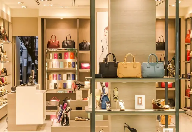 7 Essential Tips for Scoring Trendy Shopping Deals