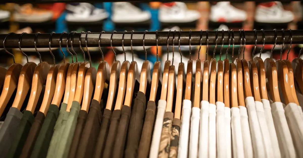 Vintage Shopping: A Beginner's Guide