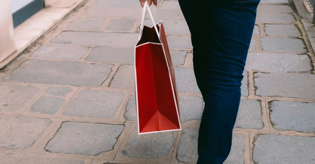 Five Must-Know Tips for Smart Shopping Online